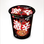 韓国の激辛カップ麺『辛ラーメンRED』は、脳天を突き抜けるヤバイ辛さだった。